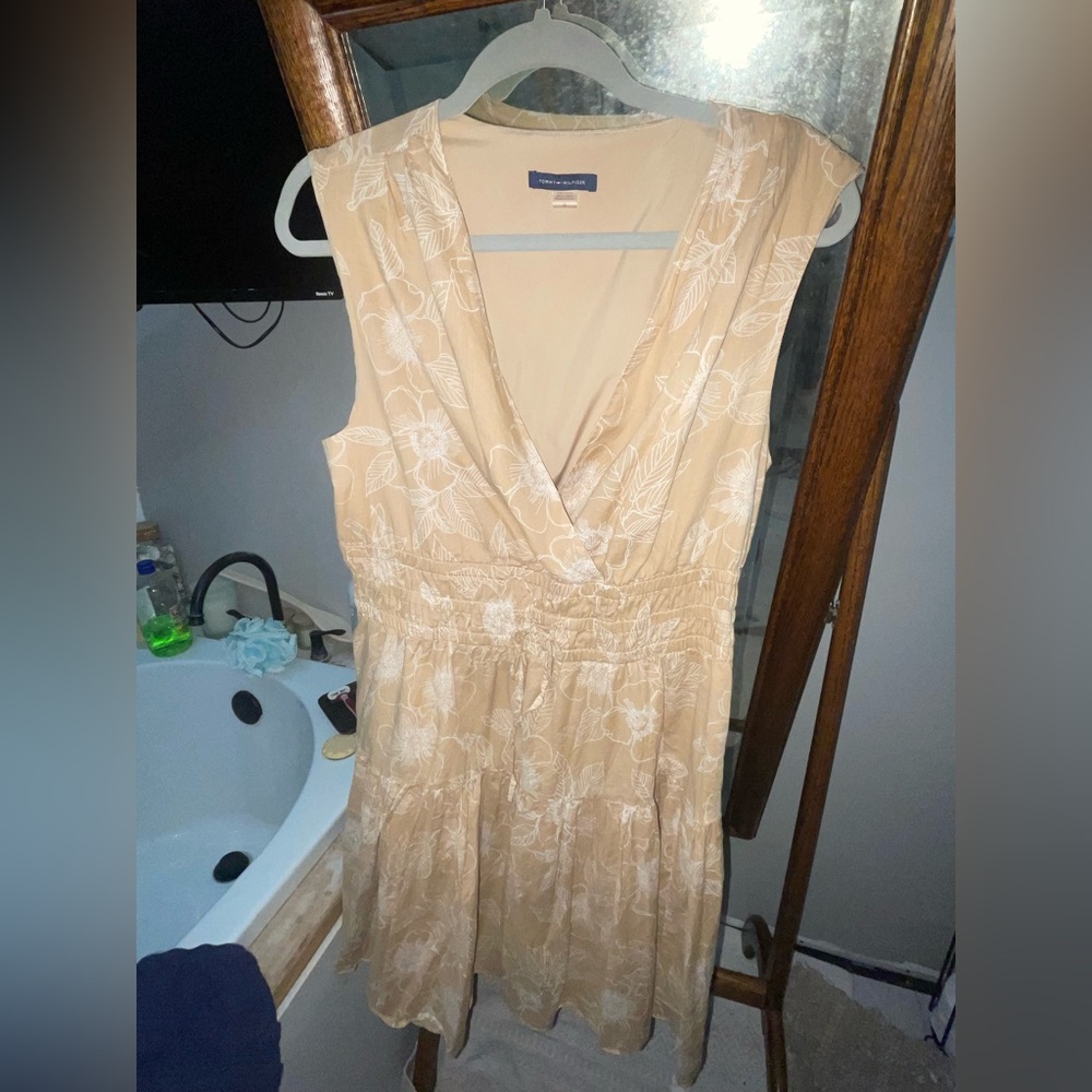 Tommy Hilfiger Tan Floral Dress